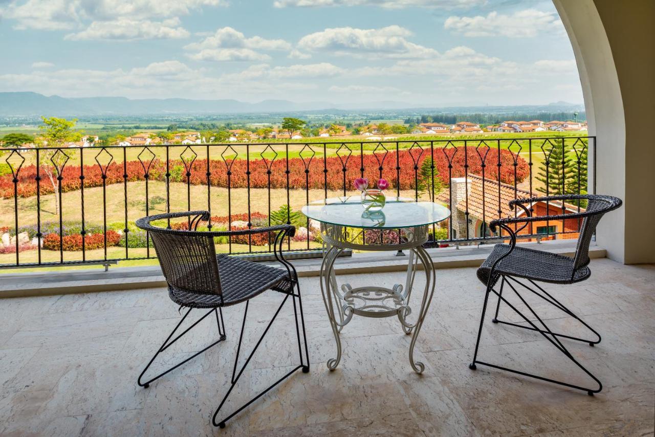 Moevenpick Resort Khao Yai Banvangszaj Kültér fotó